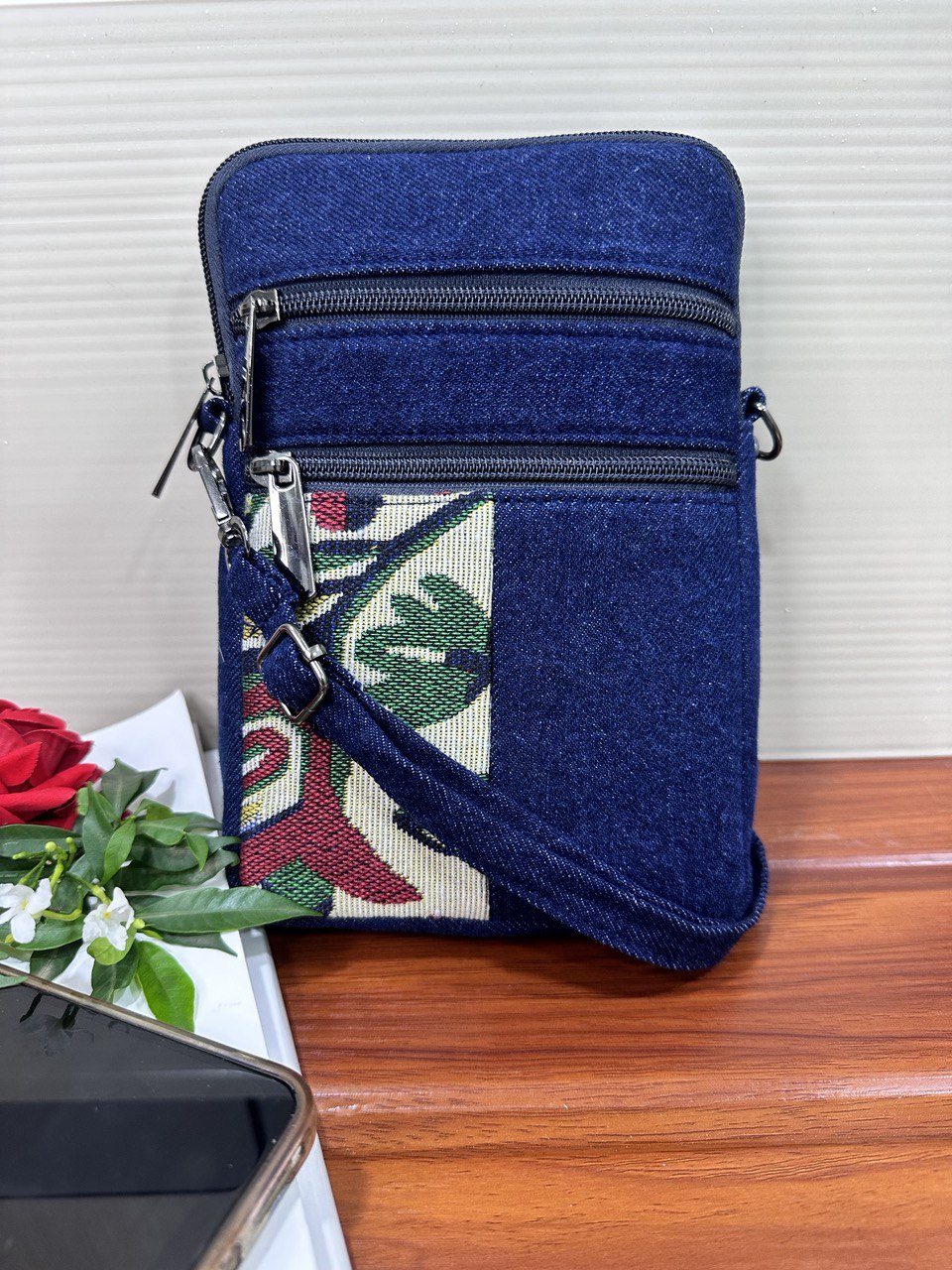 DURABLE GREEN AND MAROON DENIM MOBLIE SLING BAG - H2