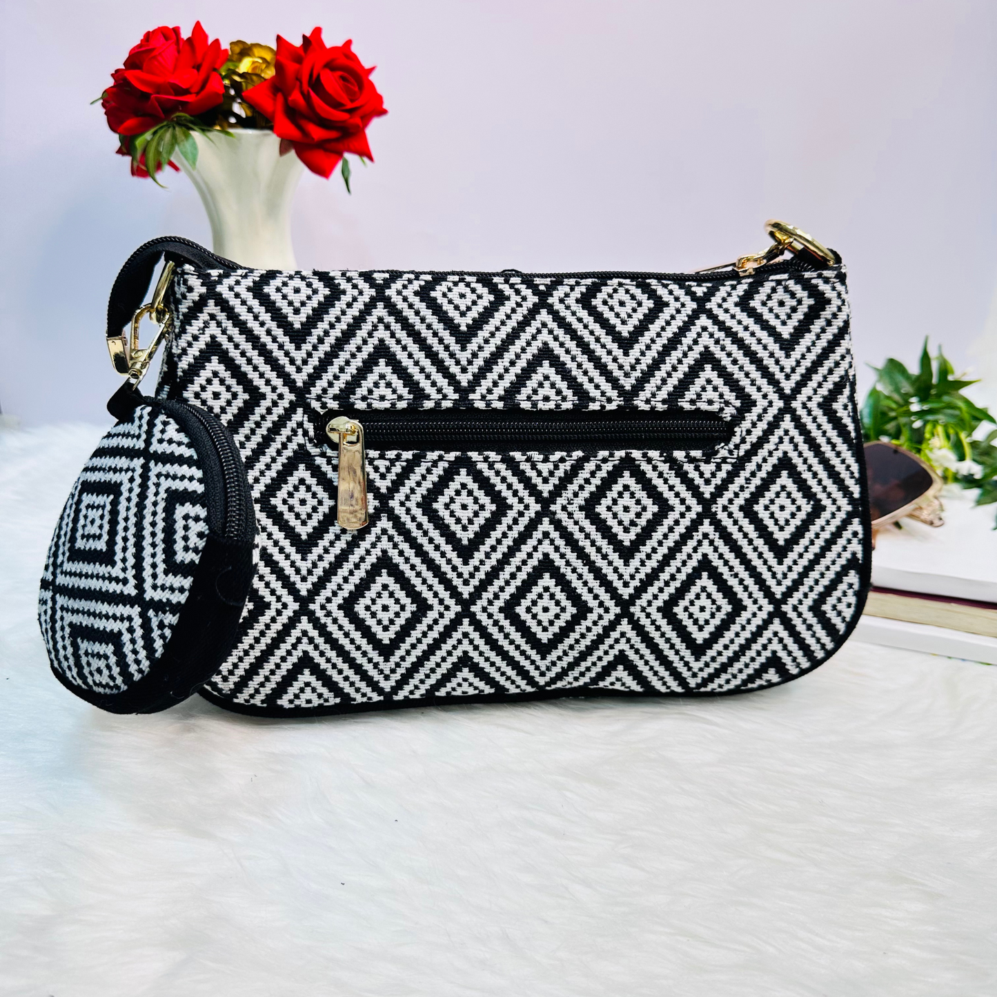 DURABLE BLACK And White Baguette BAG - F2